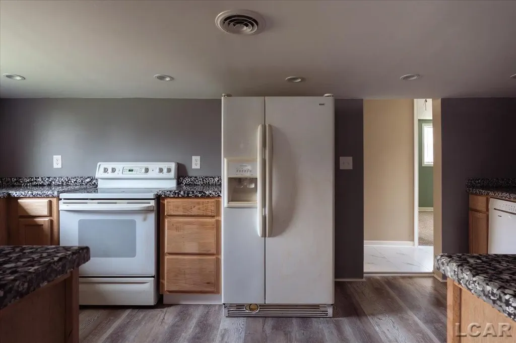 9581 Central Avenue Seneca Township MI 49256