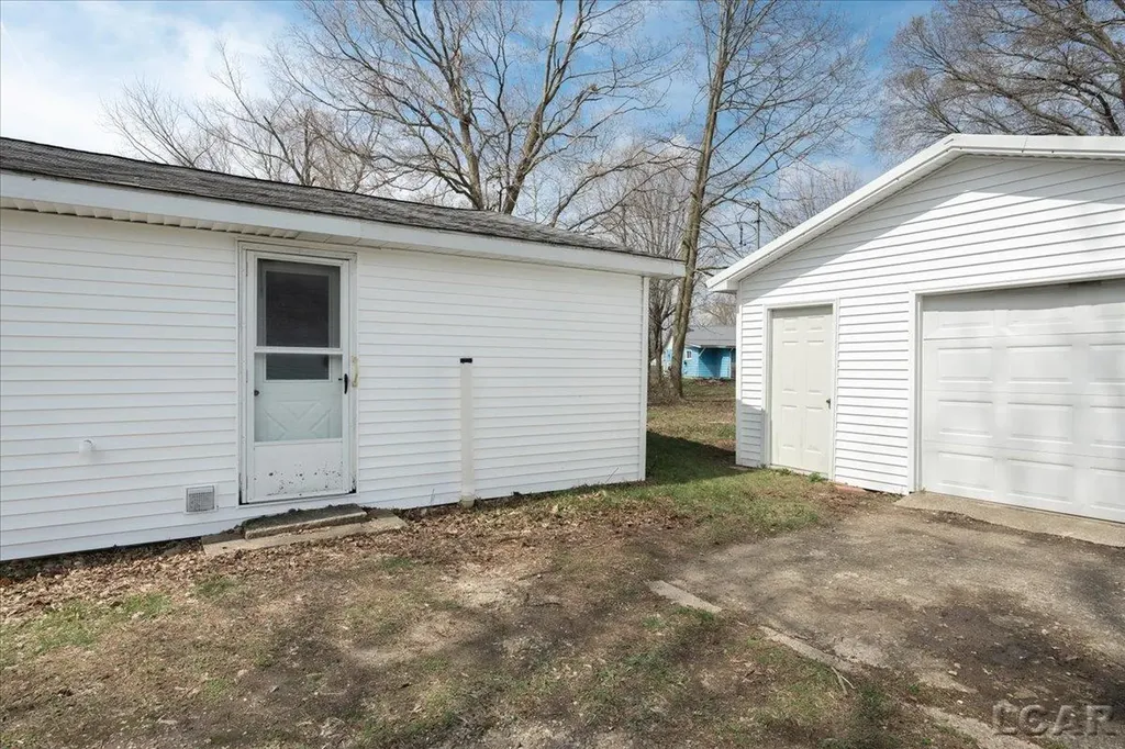 9581 Central Avenue Seneca Township MI 49256