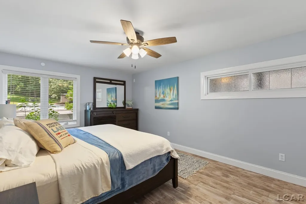 8210 Clarks Cove Woodstock Township MI 49253