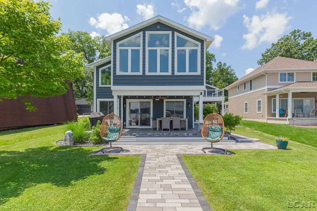 8210 Clarks Cove Woodstock Township MI 49253