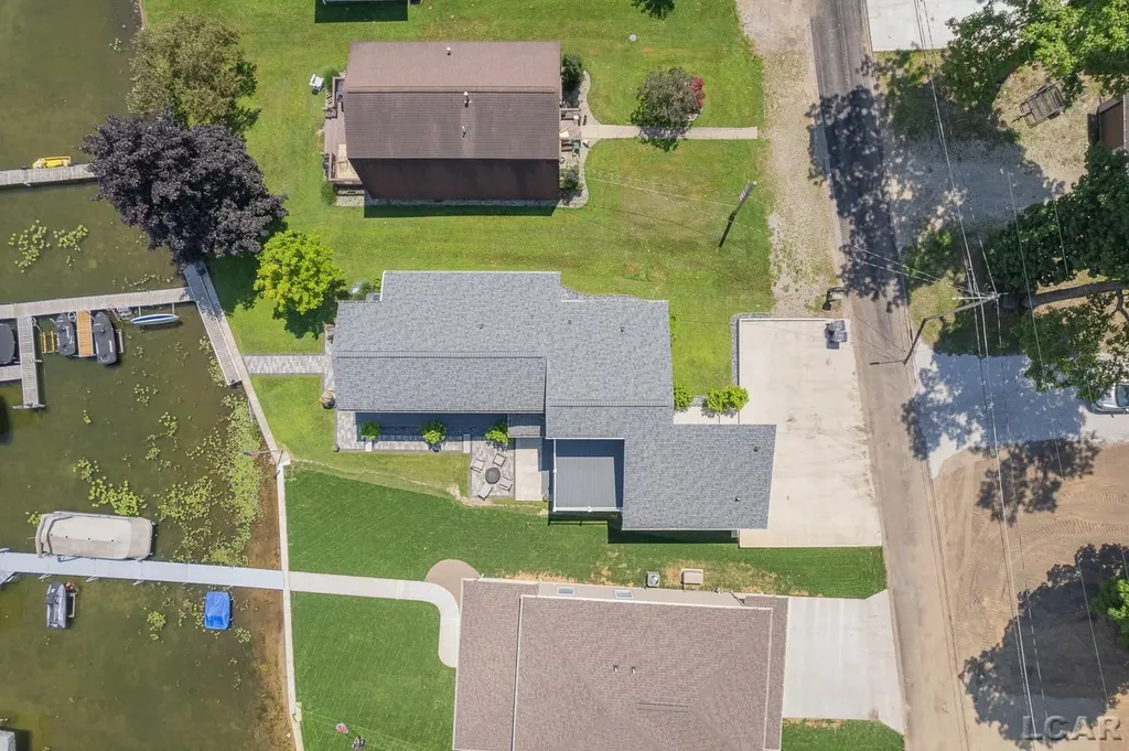 8210 Clarks Cove Woodstock Township MI 49253