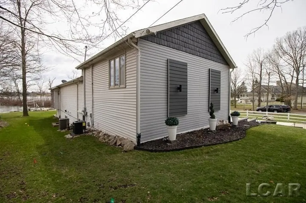 7729 Kingsley Drive Onsted Village MI 49265