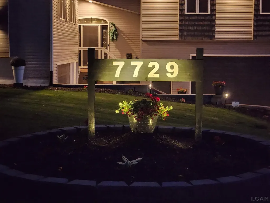 7729 Kingsley Drive Onsted Village MI 49265