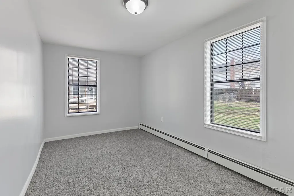 206 Ormsby Street Adrian City MI 49221