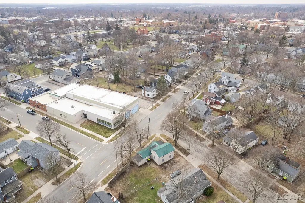 206 Ormsby Street Adrian City MI 49221