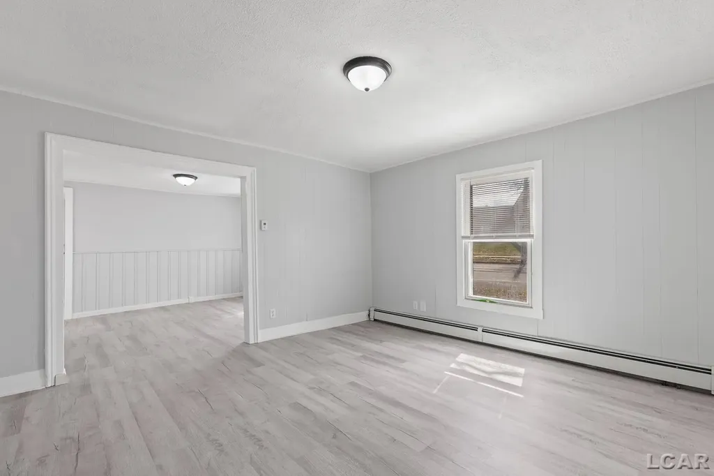 206 Ormsby Street Adrian City MI 49221