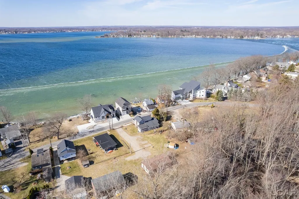 3601, 3599 Round Lake Highway Rollin Township MI 49253