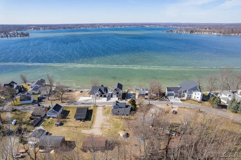 3601, 3599 Round Lake Highway Rollin Township MI 49253