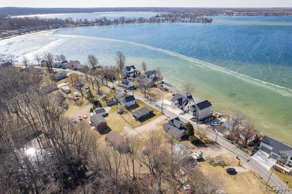 3601, 3599 Round Lake Highway Rollin Township MI 49253