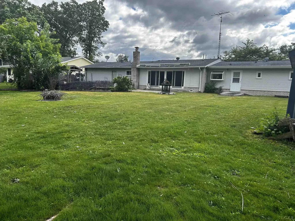 753 Vaniman Island Drive Cambridge Township MI 49230