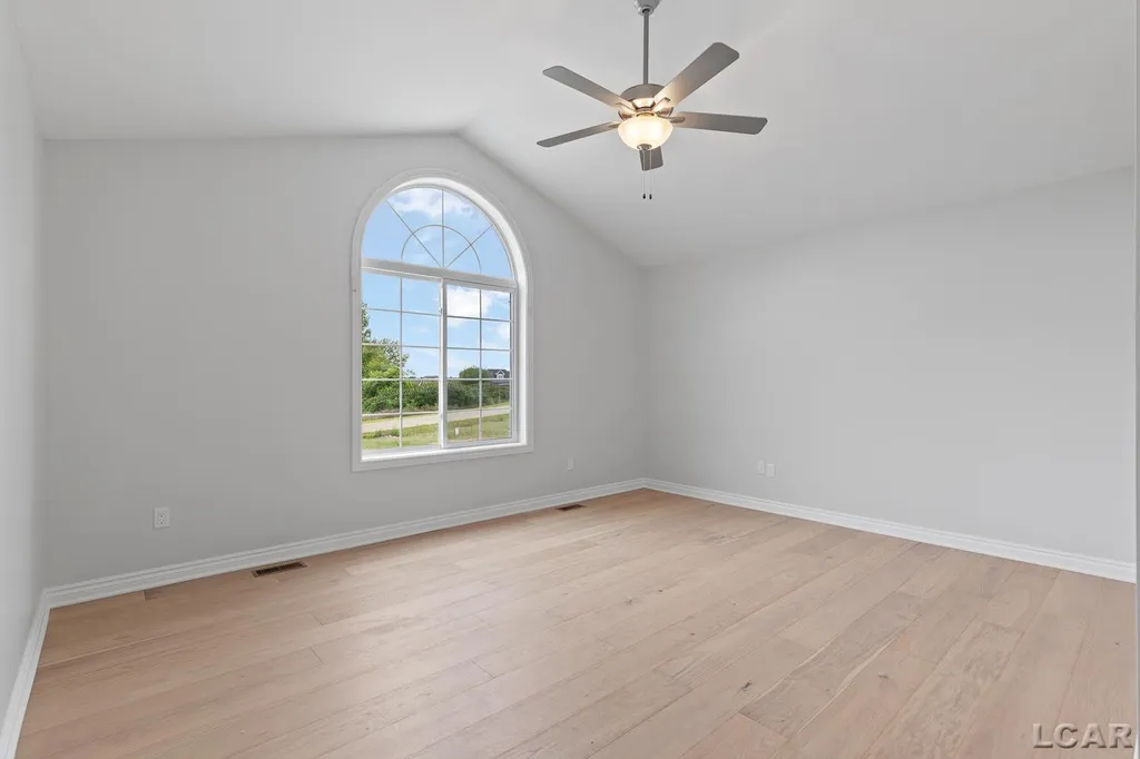 114 Bloomfield Boulevard Norvell Township MI 49230