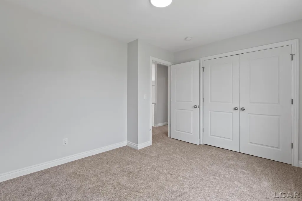 114 Bloomfield Boulevard Norvell Township MI 49230