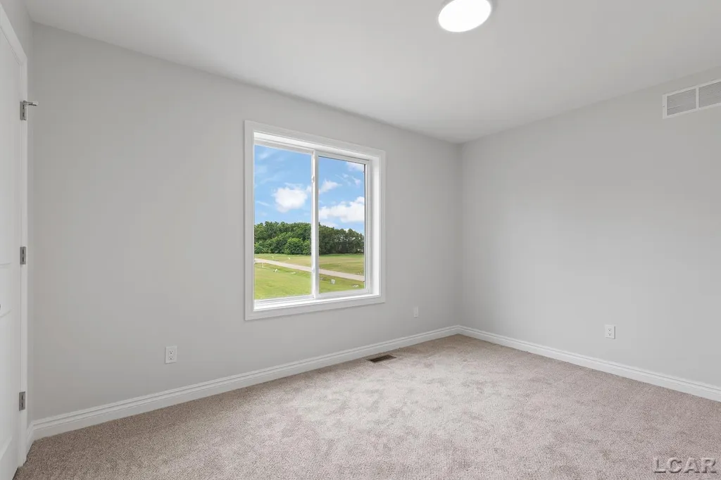 114 Bloomfield Boulevard Norvell Township MI 49230