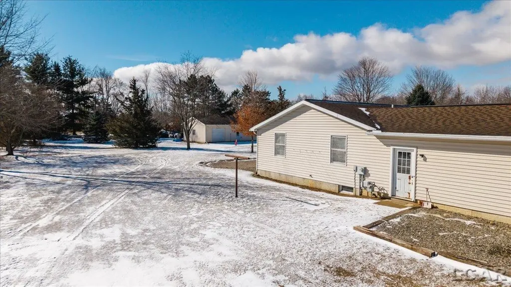 2829 Sutton Road Raisin Township MI 49221