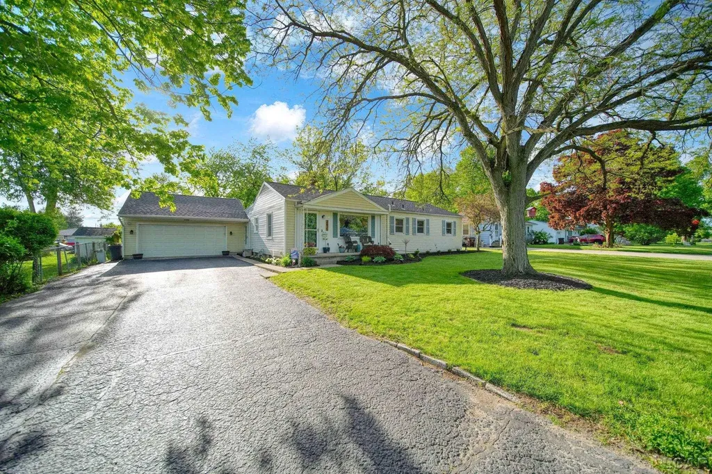 2675 Park Drive Madison Charter Township MI 49221