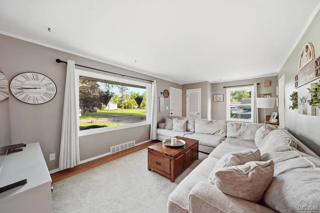 2675 Park Drive Madison Charter Township MI 49221