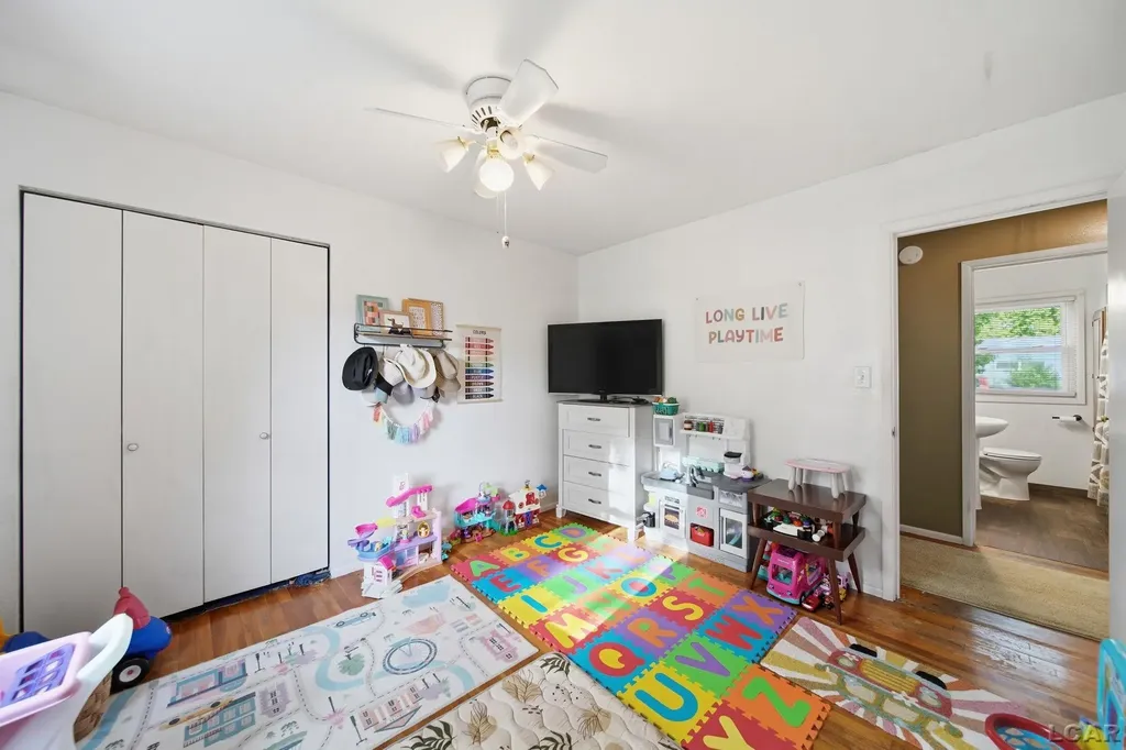 2675 Park Drive Madison Charter Township MI 49221