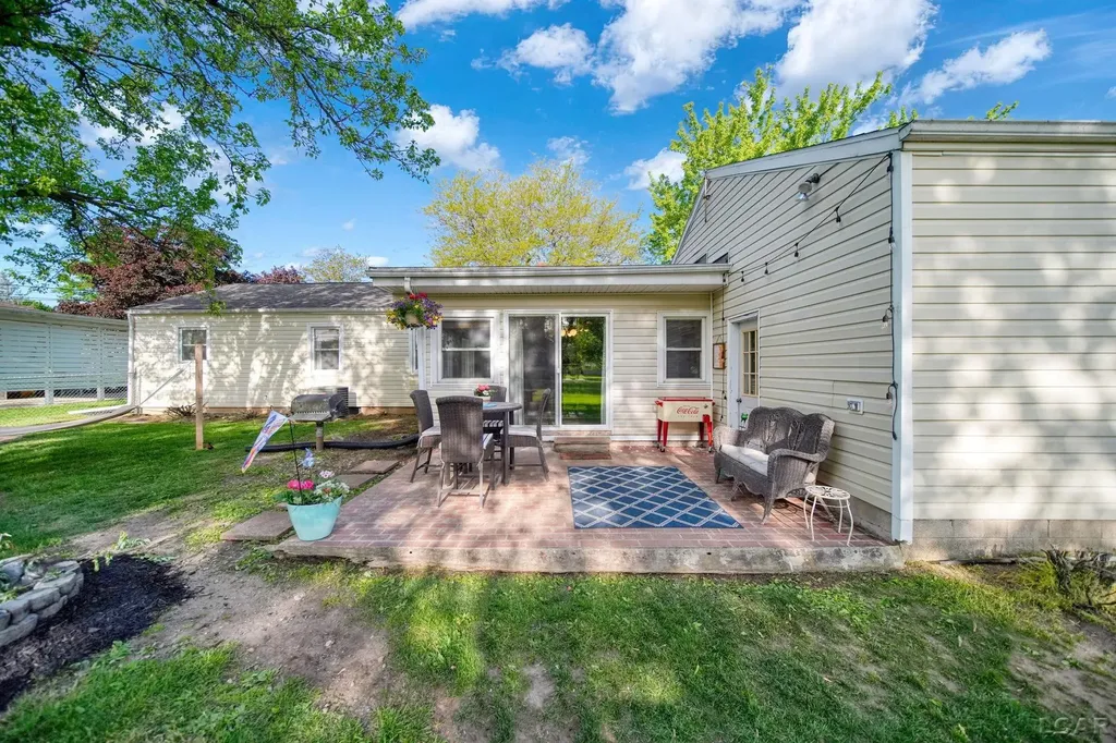 2675 Park Drive Madison Charter Township MI 49221