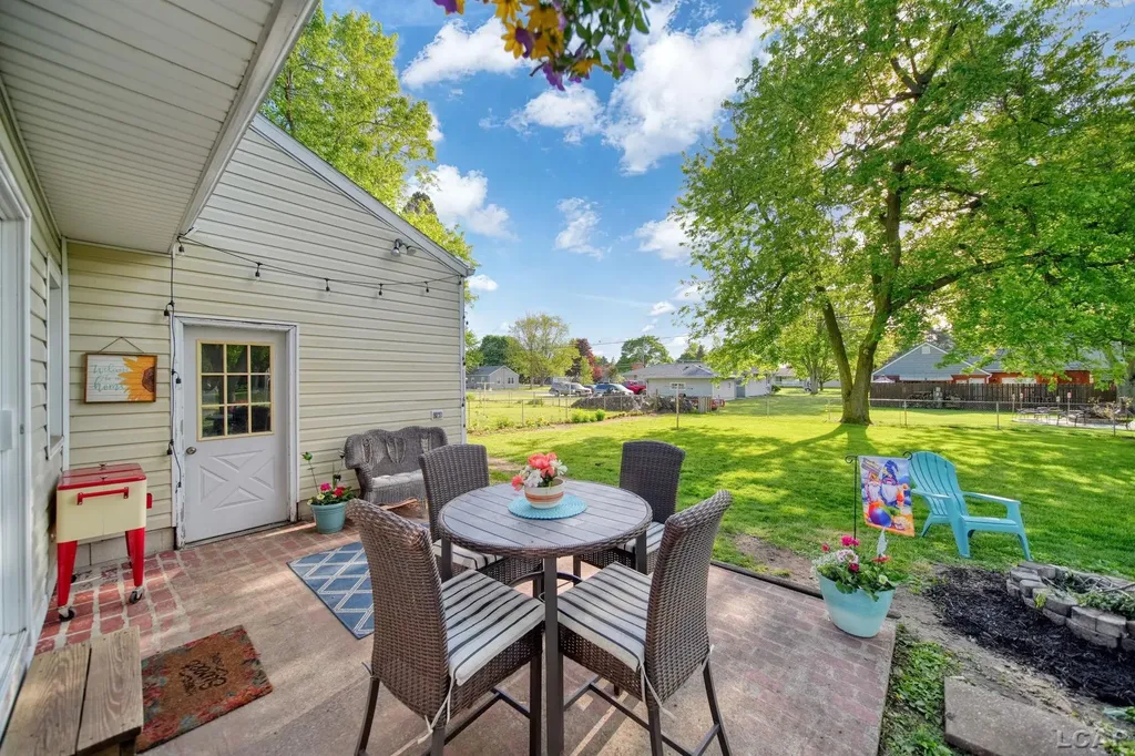 2675 Park Drive Madison Charter Township MI 49221