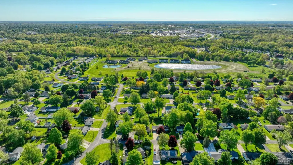 2675 Park Drive Madison Charter Township MI 49221