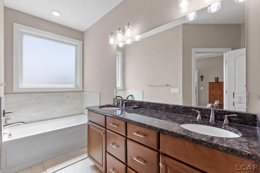 8719 Castlebar Lane Cambridge Township MI 49265