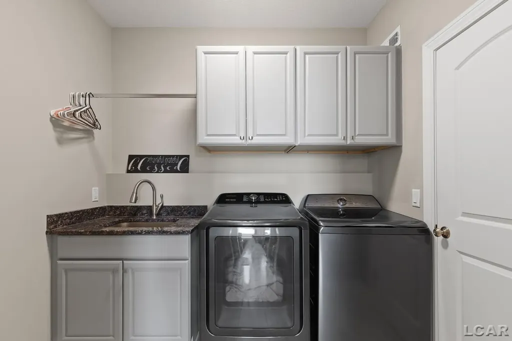 8719 Castlebar Lane Cambridge Township MI 49265