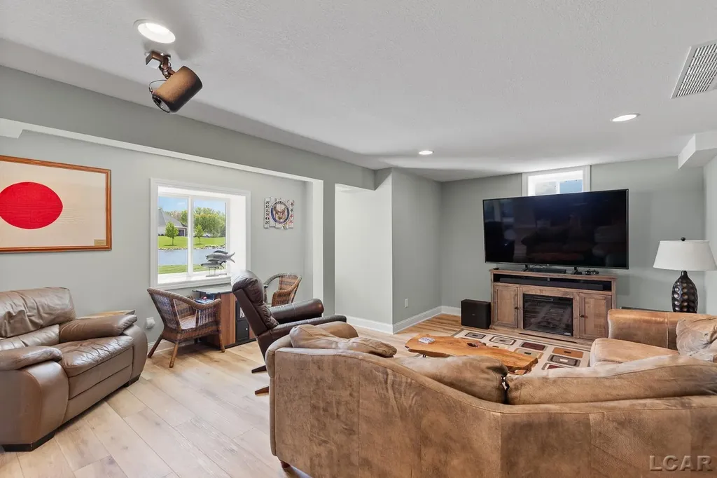 8719 Castlebar Lane Cambridge Township MI 49265