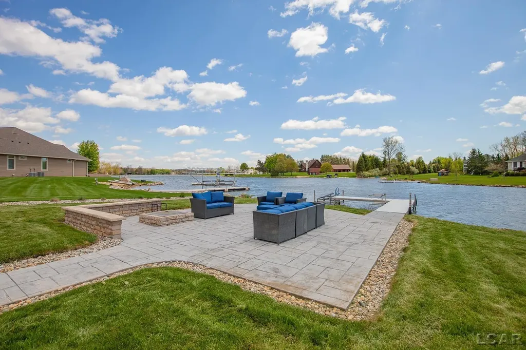 8719 Castlebar Lane Cambridge Township MI 49265