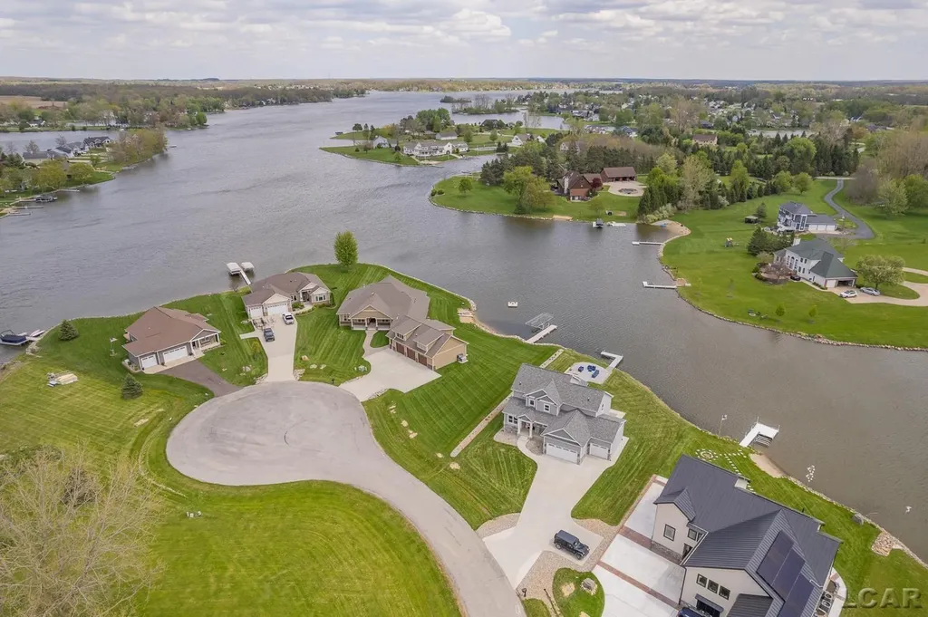 8719 Castlebar Lane Cambridge Township MI 49265