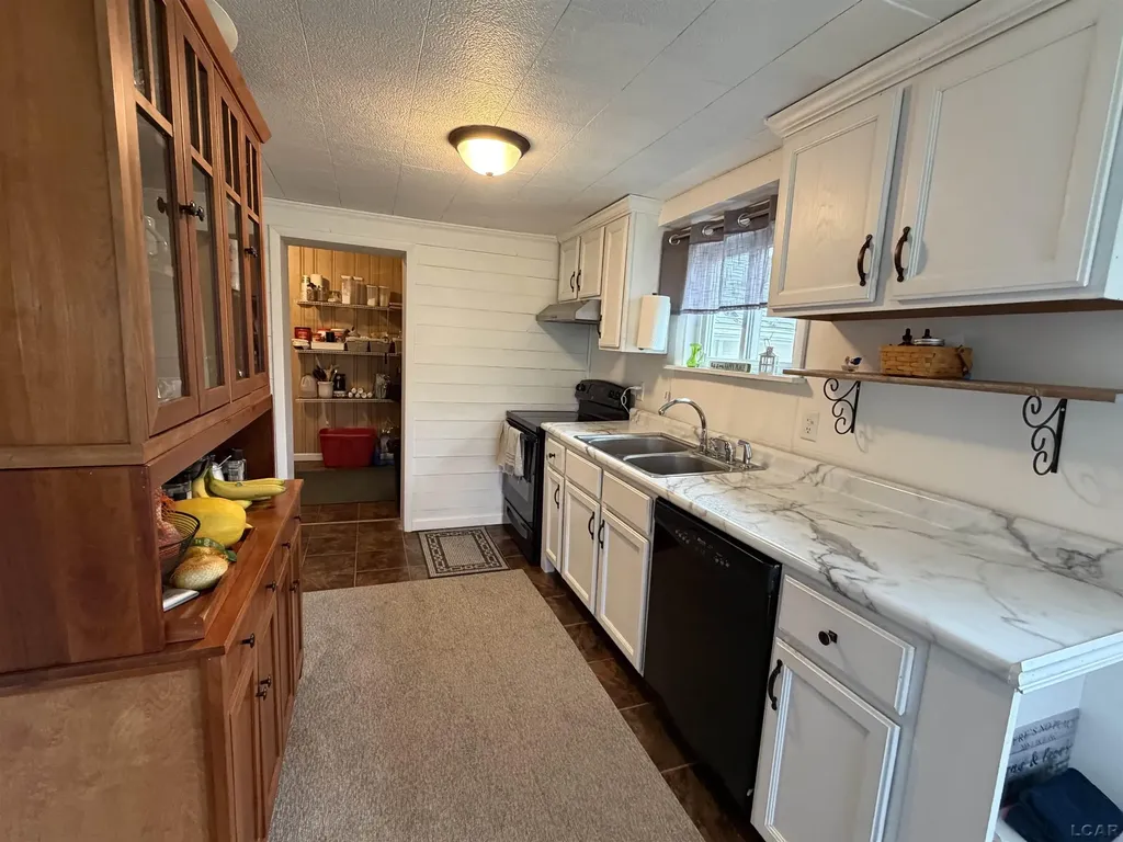 11725 Thompson Highway Riga Township MI 49228