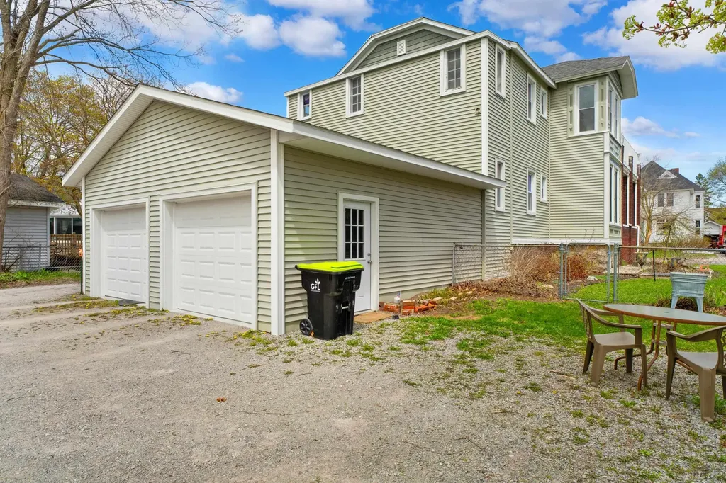 328 W Washington Avenue Alpena City MI 49707