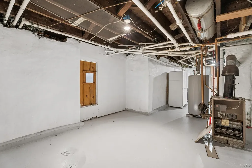 328 W Washington Avenue Alpena City MI 49707