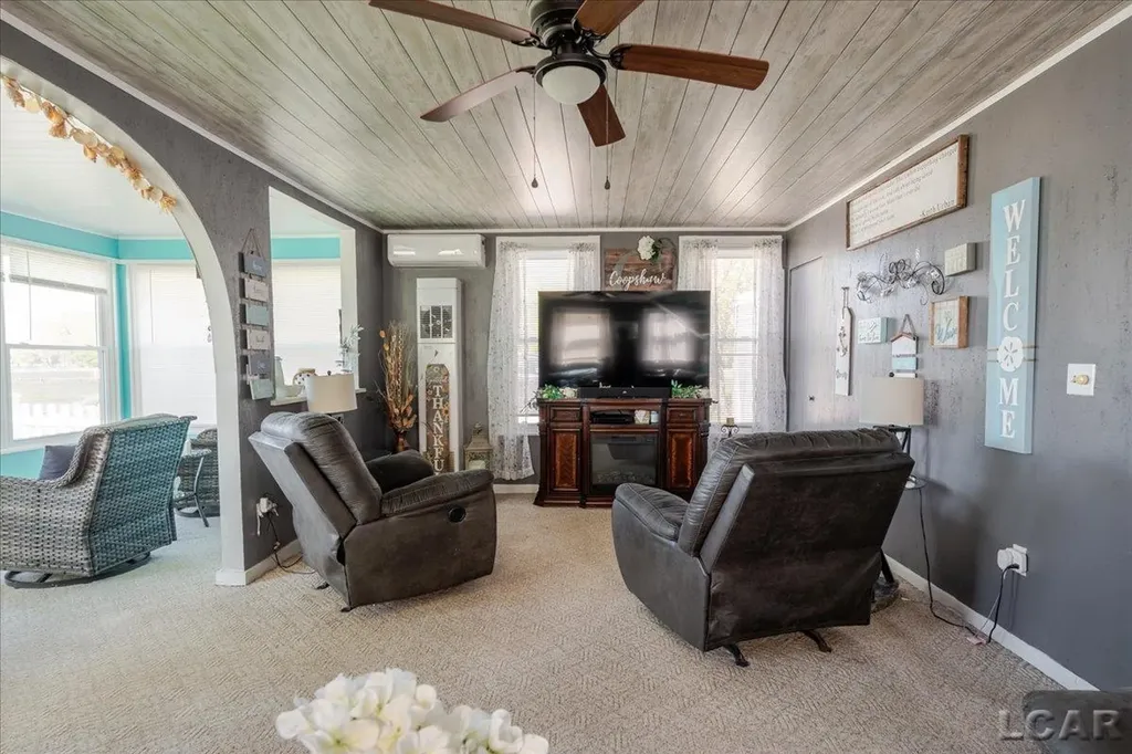 1398 Lakeshore Drive Norvell Township MI 49230