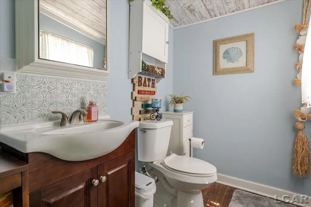 1398 Lakeshore Drive Norvell Township MI 49230