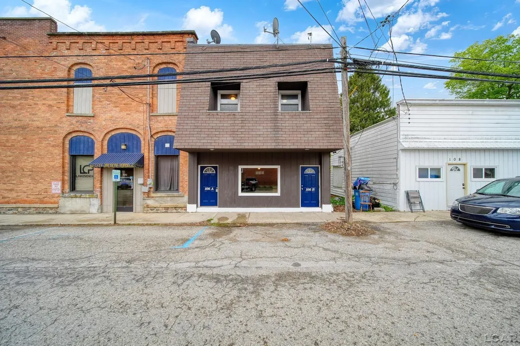 106 N Talbot Street Addison Village MI 49220