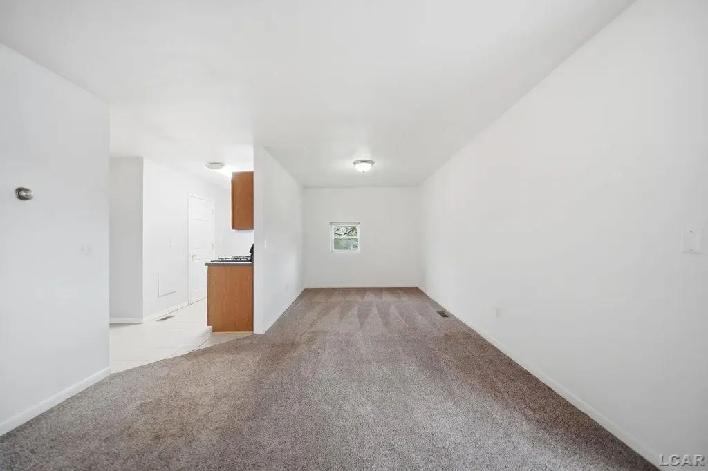 106 N Talbot Street Addison Village MI 49220