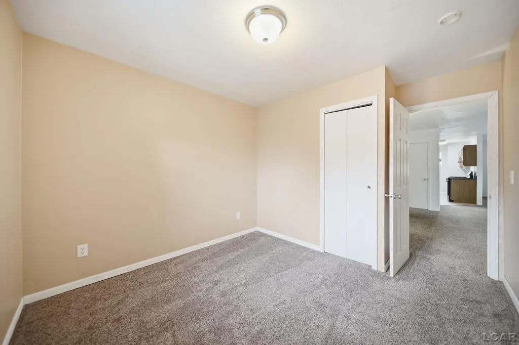 106 N Talbot Street Addison Village MI 49220