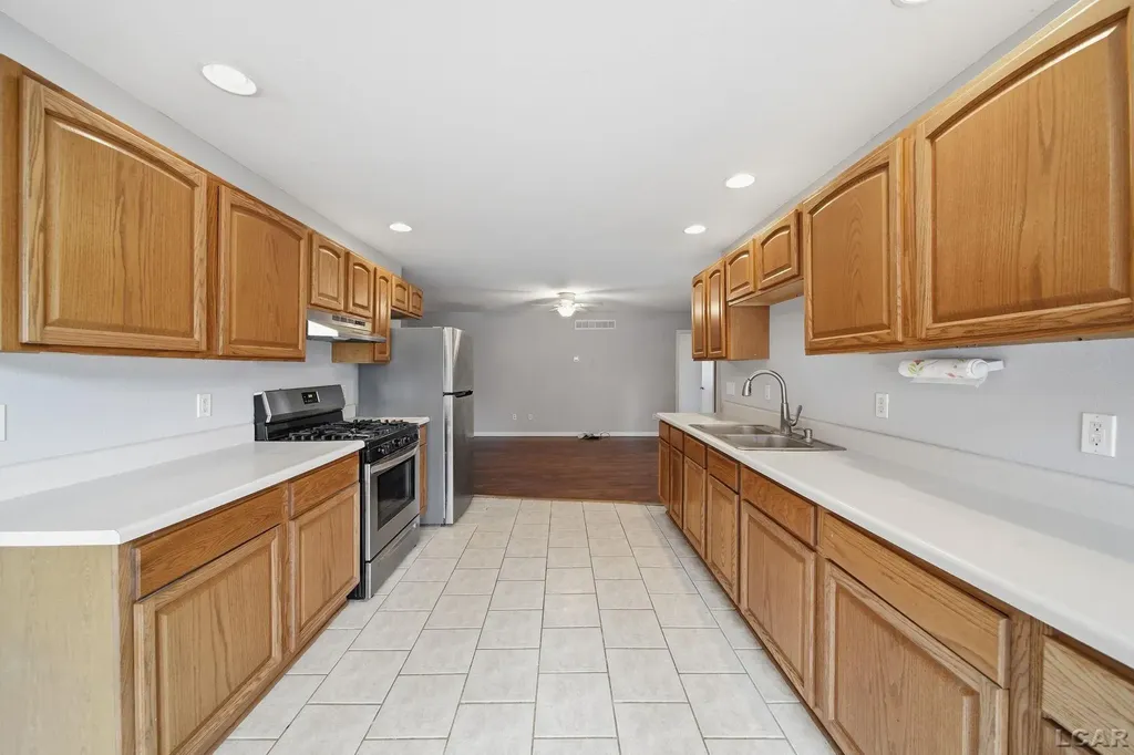 106 N Talbot Street Addison Village MI 49220