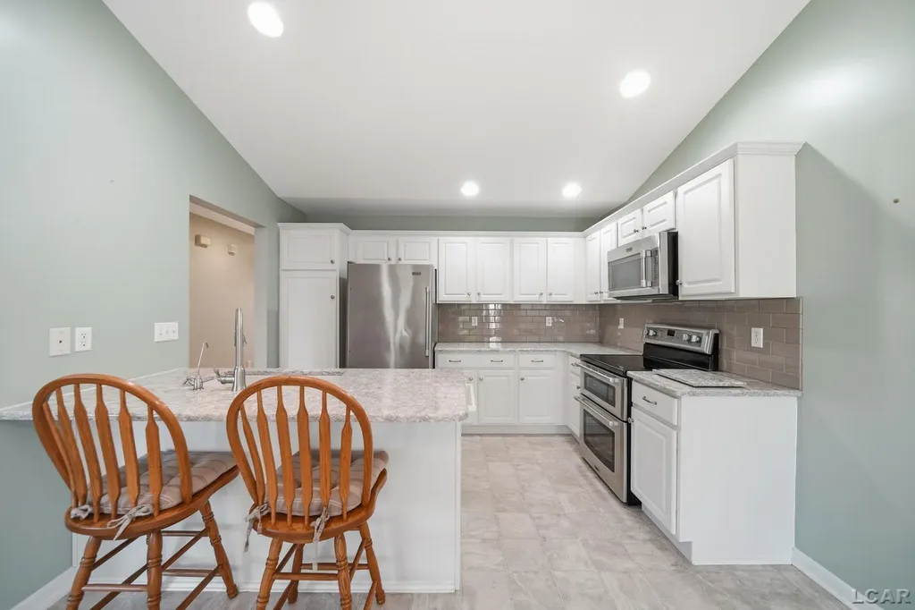 2463 Orient Drive Adrian Township MI 49221