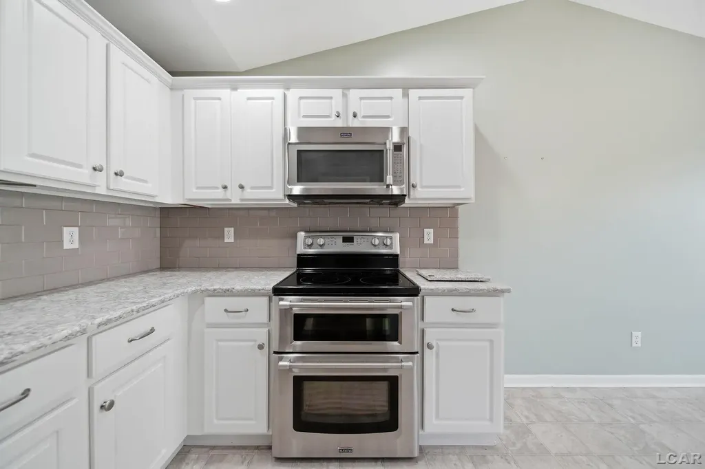 2463 Orient Drive Adrian Township MI 49221