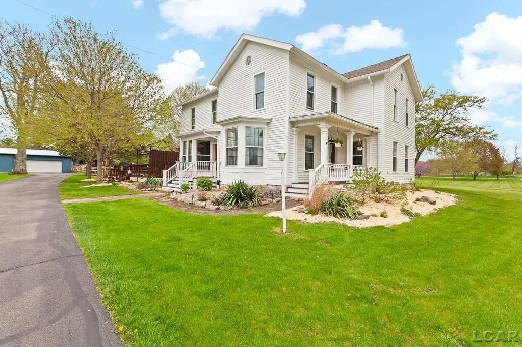 6518 N Rogers Highway Raisin Township MI 49286