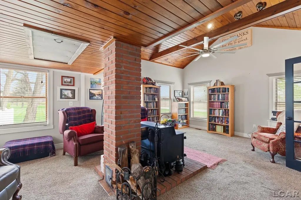 6518 N Rogers Highway Raisin Township MI 49286