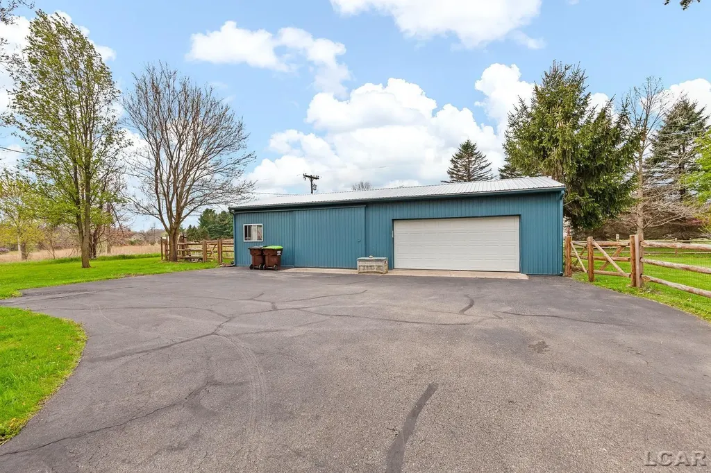 6518 N Rogers Highway Raisin Township MI 49286
