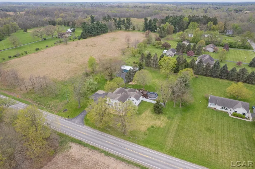 6518 N Rogers Highway Raisin Township MI 49286