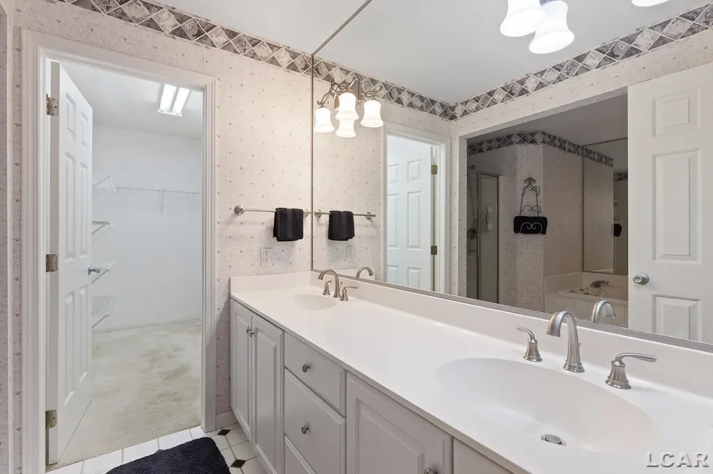 830 Richlyn Drive Adrian Township MI 49221