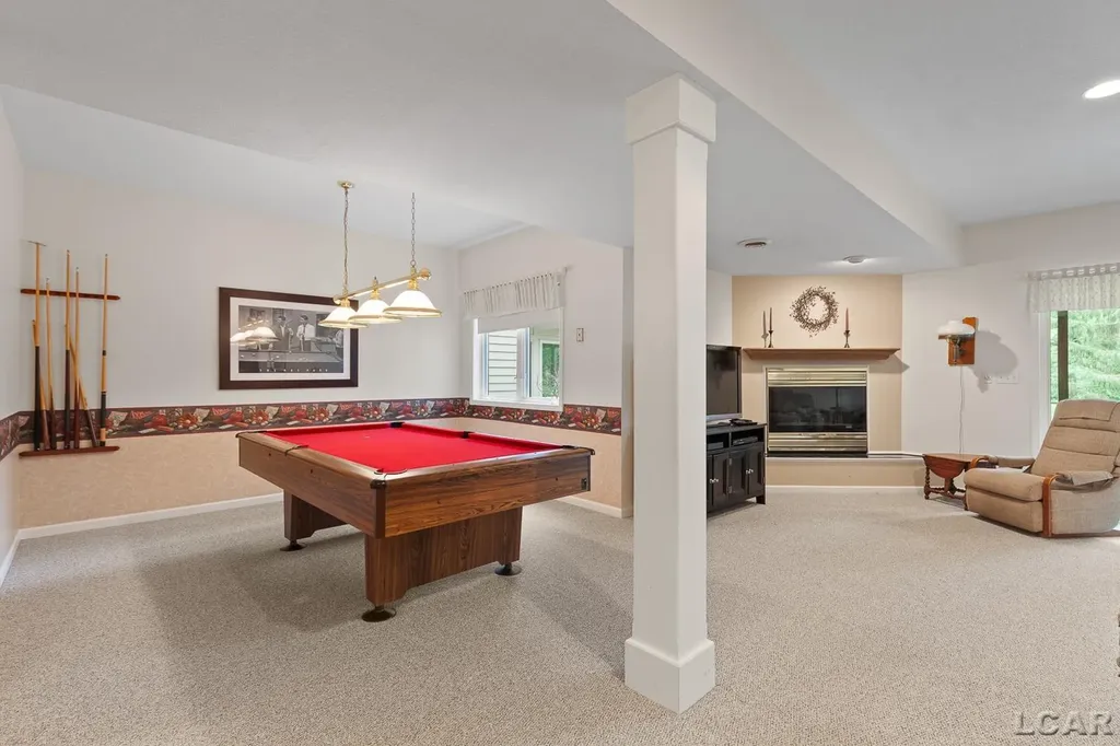 830 Richlyn Drive Adrian Township MI 49221