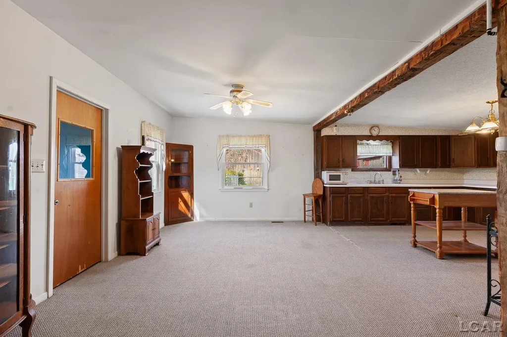 8720 Sharon Hollow Road Manchester Township MI 48158