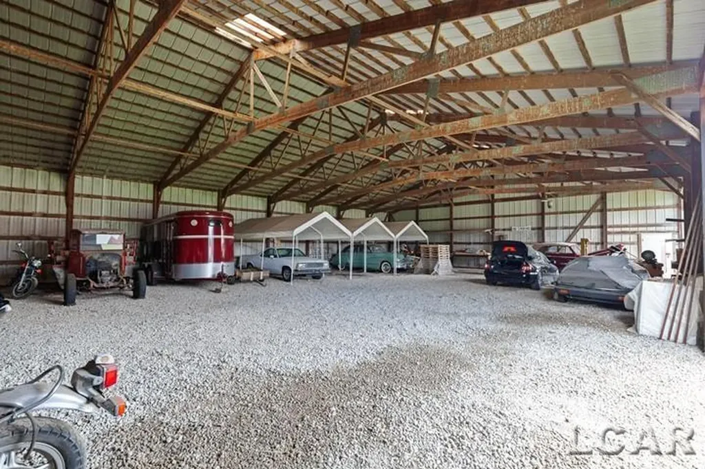 8720 Sharon Hollow Road Manchester Township MI 48158