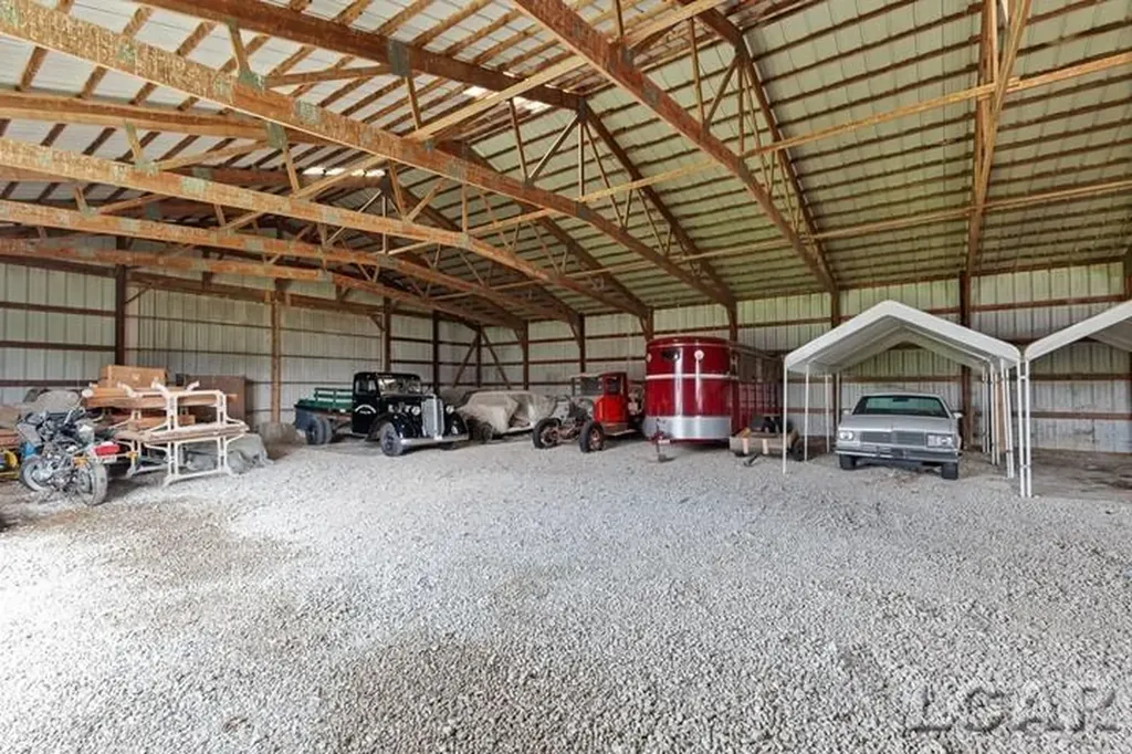 8720 Sharon Hollow Road Manchester Township MI 48158