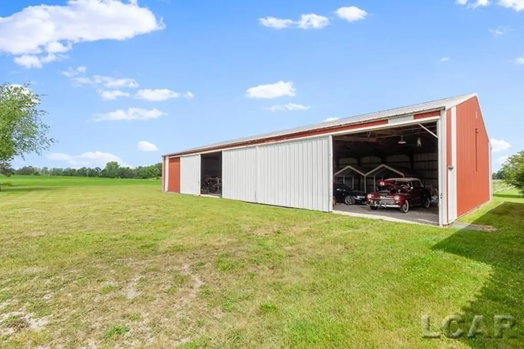 8720 Sharon Hollow Road Manchester Township MI 48158